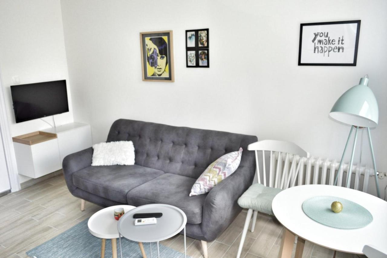 Home Apartment Luna 1 スコピエ エクステリア 写真